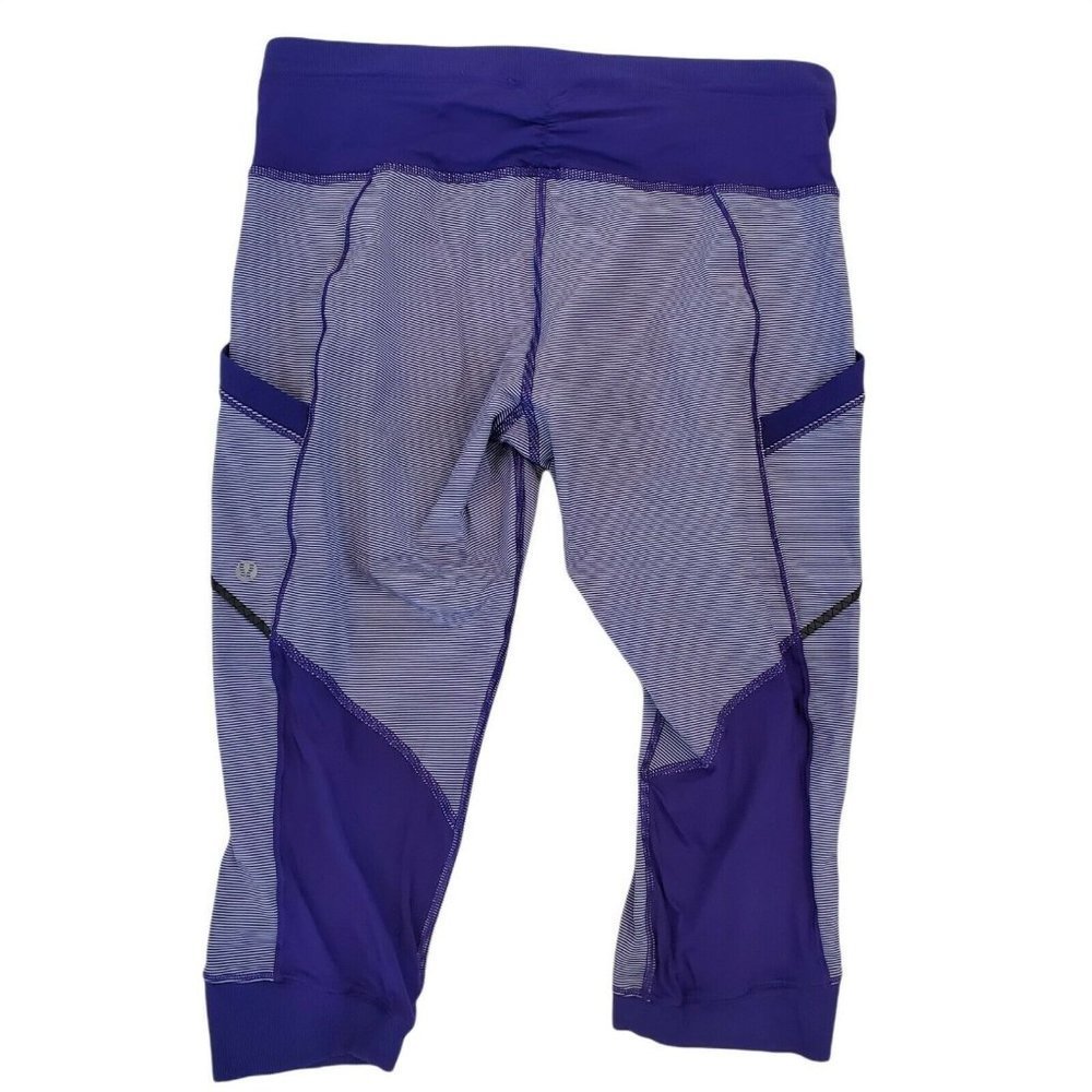 Lululemon Run For Fun Crop Bruised Berry Wee Stripe Size 8 RARE Purple Pockets